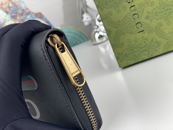 グッチ財布コピー内部構造